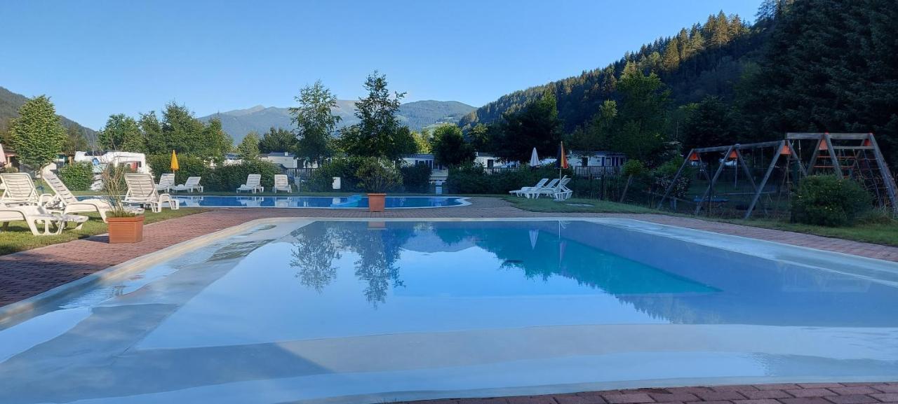 Camping Bella Austria Sankt Peter am Kammersberg Bagian luar foto