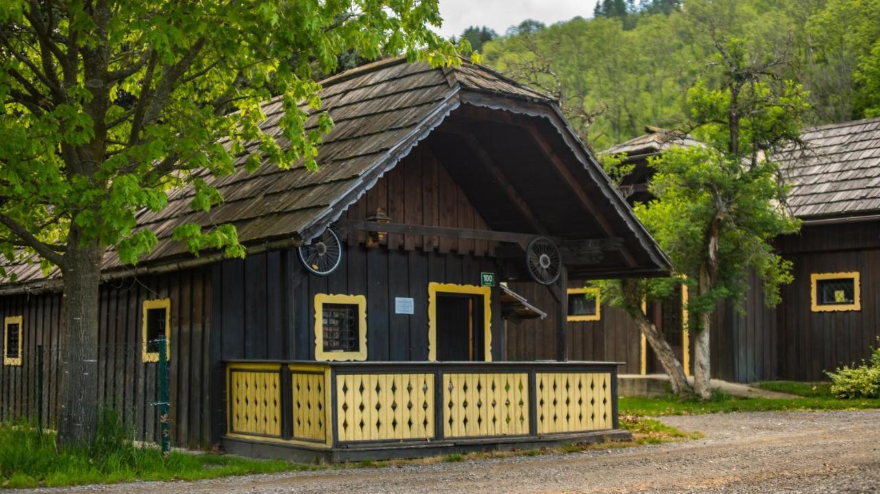 Camping Bella Austria Sankt Peter am Kammersberg Bagian luar foto