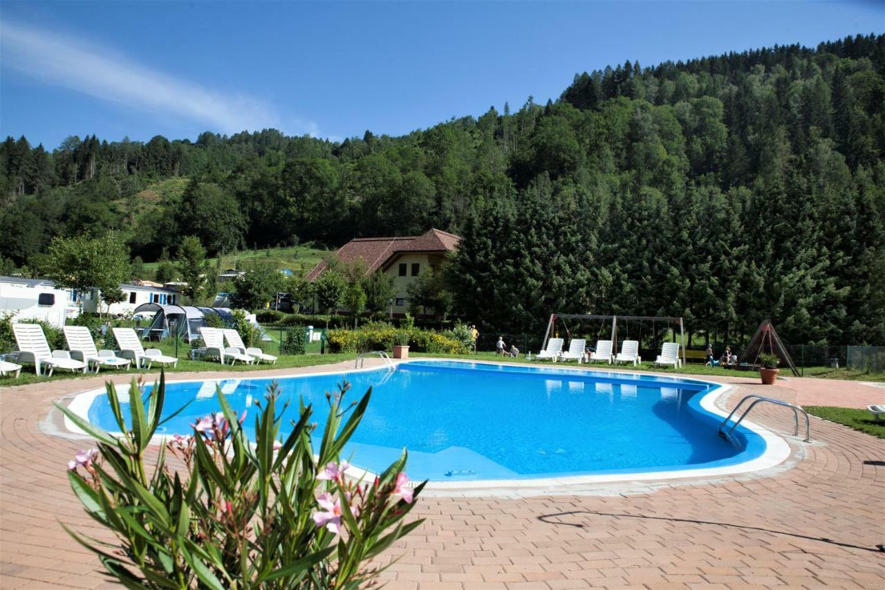 Camping Bella Austria Sankt Peter am Kammersberg Bagian luar foto